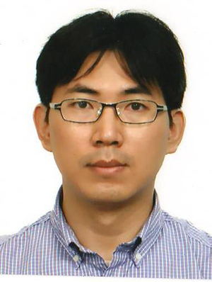 Reporter S Column S Korea Forfeiting Moral High Ground In Japan Dispute International News The Hankyoreh