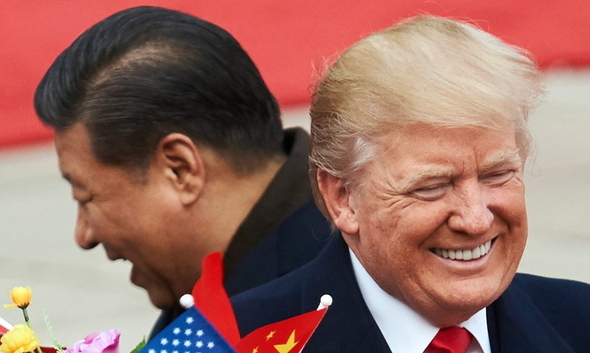 거액 거래 챙긴 트럼프 “중국 비난 안한다”