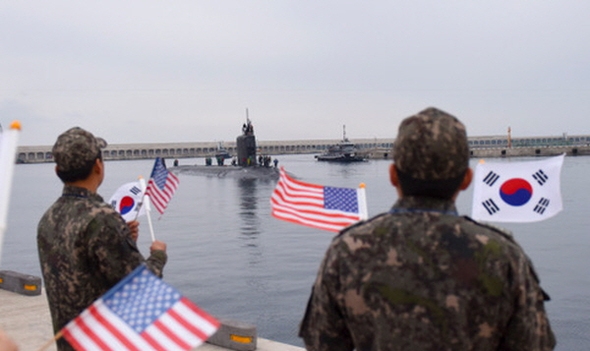 American nuclear submarine enters Jeju Naval Base : International ...