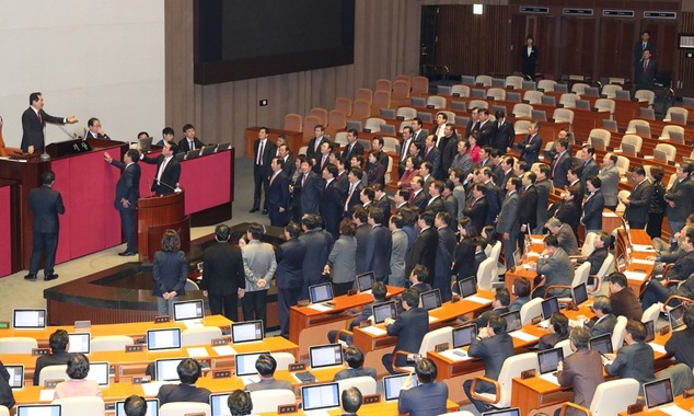 [한겨레 사설] ‘국가의 역할’ 업그레이드하는 ‘예산 실험’ 시작됐다