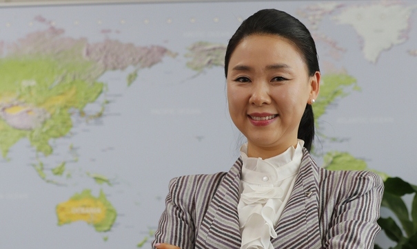 아시아나 승무원 출신 첫 여성임원 “여성후배 기회 넓혀야죠”
