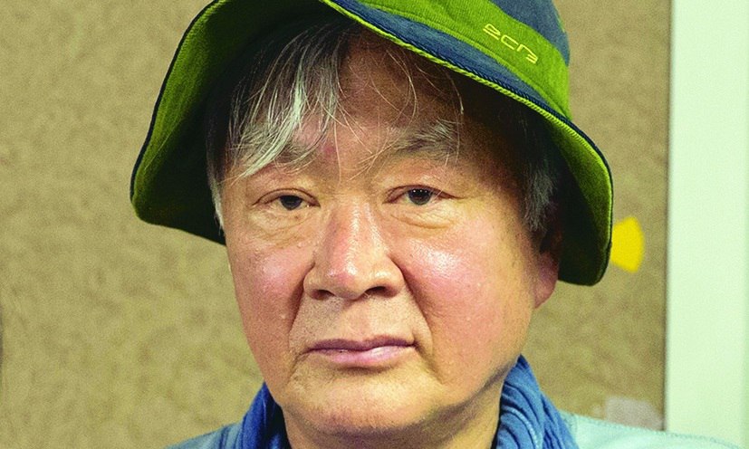 김훈 “남북 정상 ‘핫라인’ 대신 ‘두루미 전화’ 어떨까”
