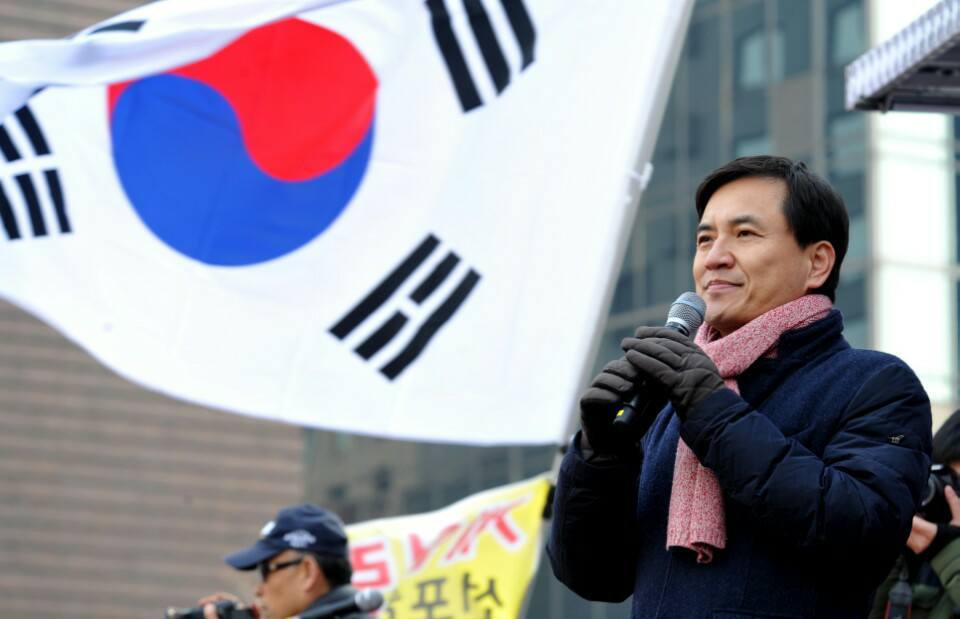 2016년말 ‘태극기집회’에 참석중인 김 의원의 모습. 김진태 의원 페이스북 갈무리