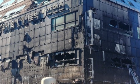 제천 화재 참사 소방지휘관 불기소…유족 반발