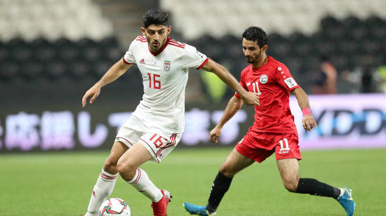 이란 아랍 에미리트 축구