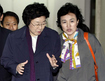 변호인이 신문사항 검토 ‘검찰의 굴욕’