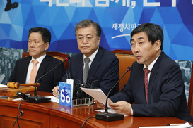 문재인 “박 대통령, ‘퇴임 후’ 보장받으려 독재적 발상”