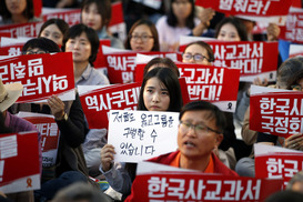 “우리가 종북이라고요? 한가지 강요하는 게 북한 아닌가요”