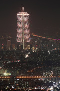[Photo] $4 million fireworks for Lotte World opening 