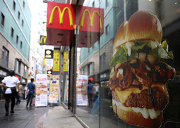 [Photo] McDonald’s issues public apology to family of girl stricken by