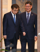 Unification minister takes ambiguous stance regarding 4th inter-Korean summit
