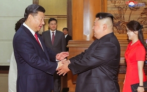 [News analysis] Xi Jinping’s N. Korea visit indicates 4-party format in denuclearization talks  　  